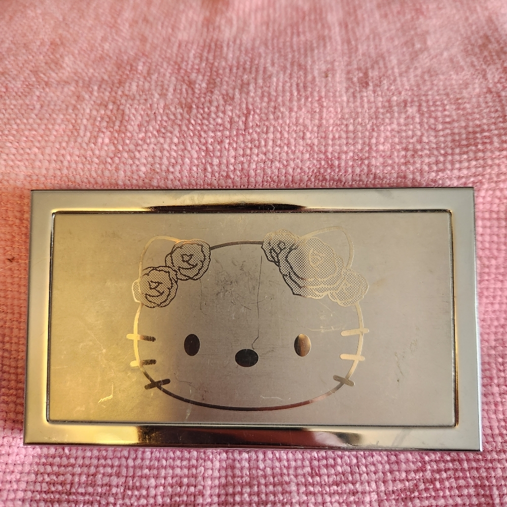Hello Kitty business card holder